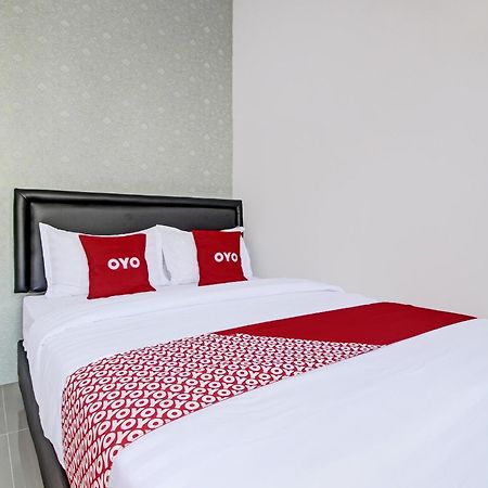 Super Oyo Collection O 92363 Kp Inn Yogyakarta Bagian luar foto