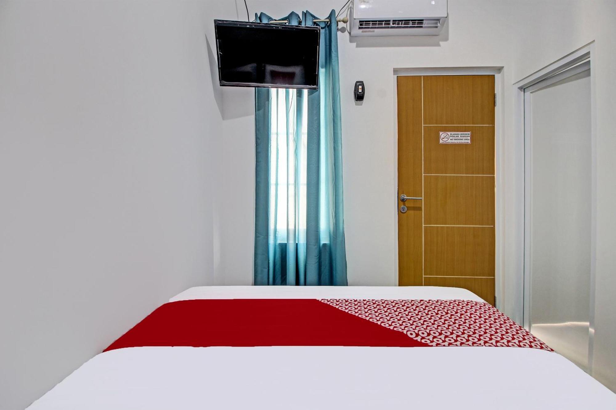 Super Oyo Collection O 92363 Kp Inn Yogyakarta Bagian luar foto